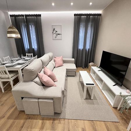 Apartamenticos Plaza Las Armas III Сарагоса Екстериор снимка